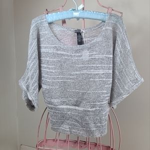 Women's Voice Lightweight Sweater Crop Gray Sz Medium